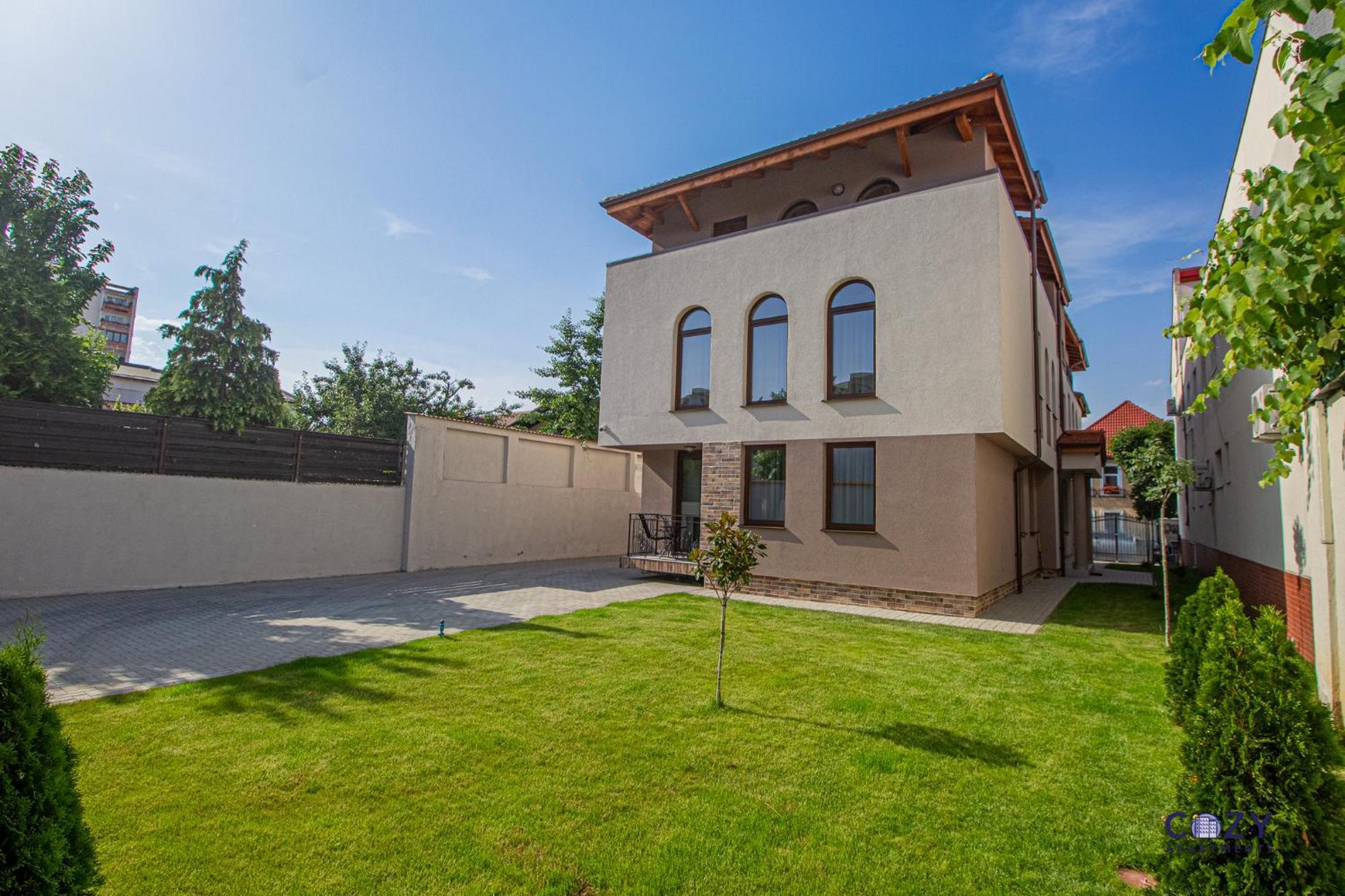 Cozy Brand New Boutique Aparthotel Braşov Buitenkant foto