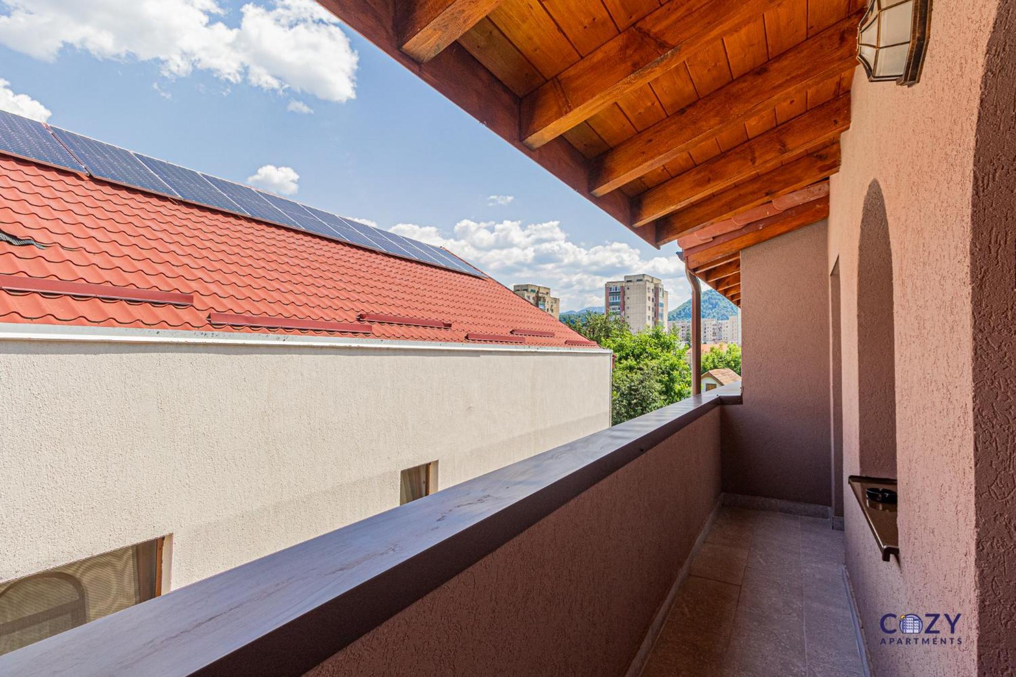 Cozy Brand New Boutique Aparthotel Braşov Buitenkant foto