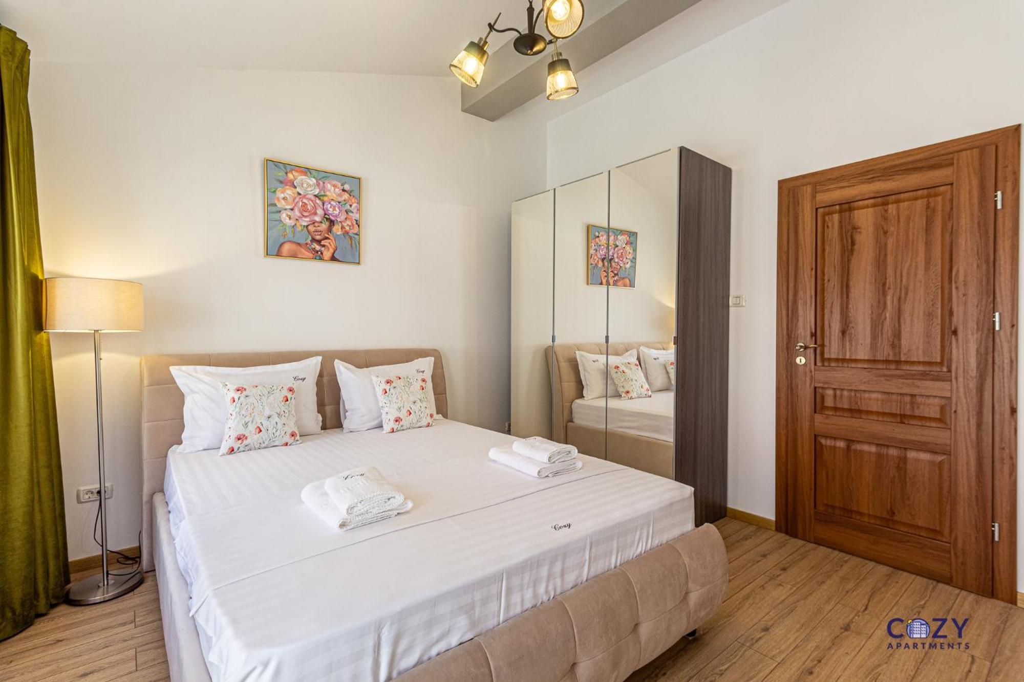 Cozy Brand New Boutique Aparthotel Braşov Buitenkant foto