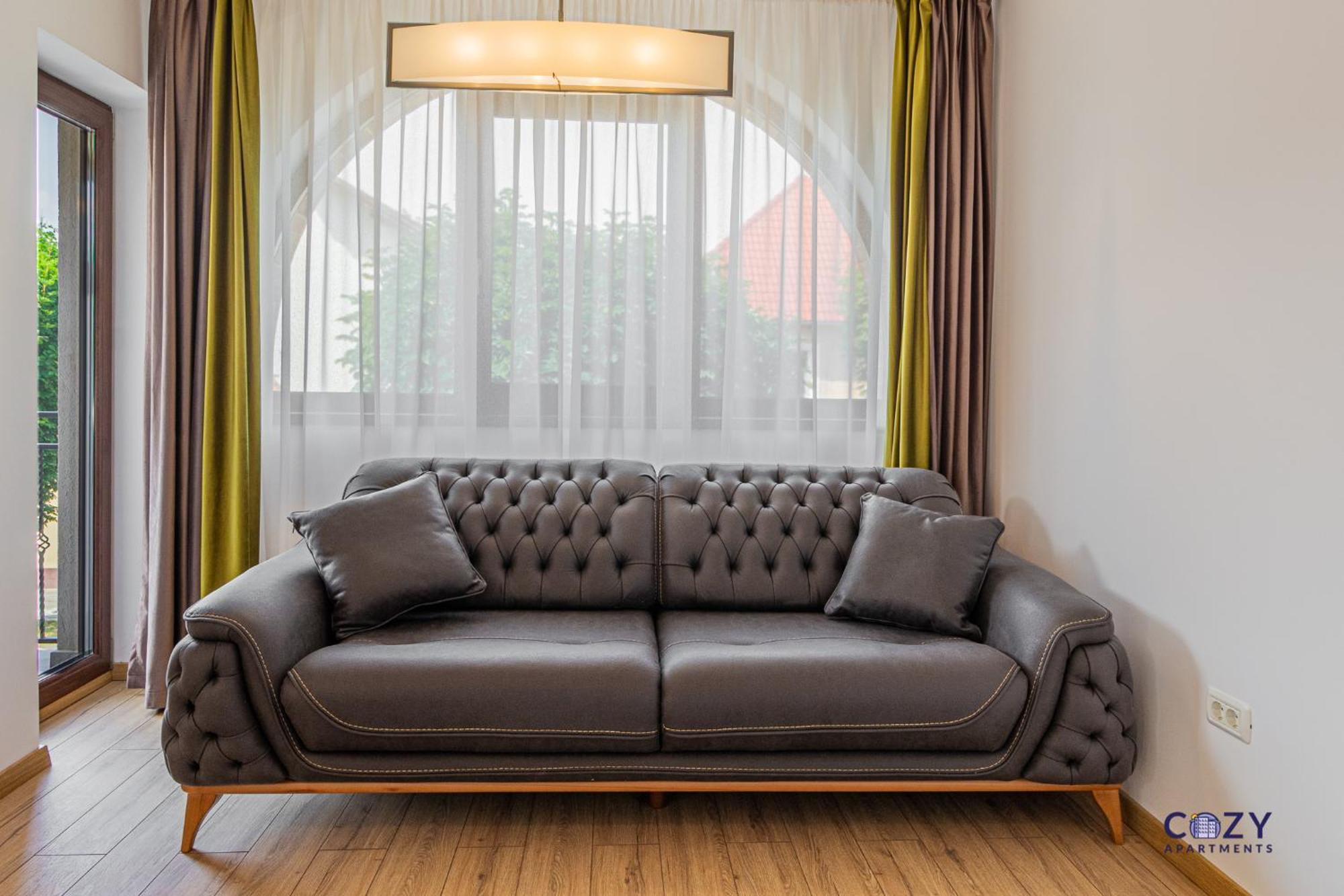 Cozy Brand New Boutique Aparthotel Braşov Buitenkant foto