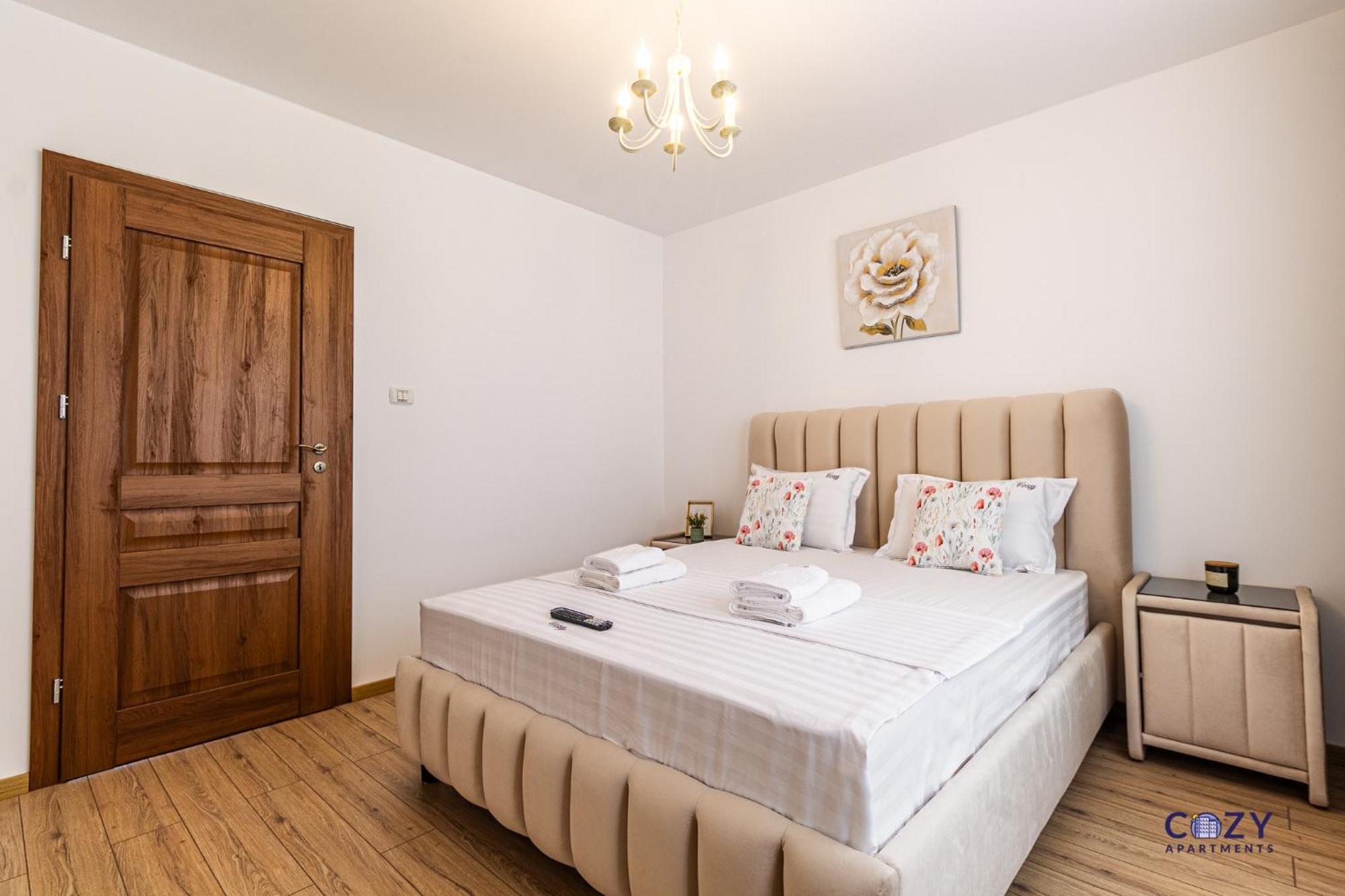 Cozy Brand New Boutique Aparthotel Braşov Buitenkant foto