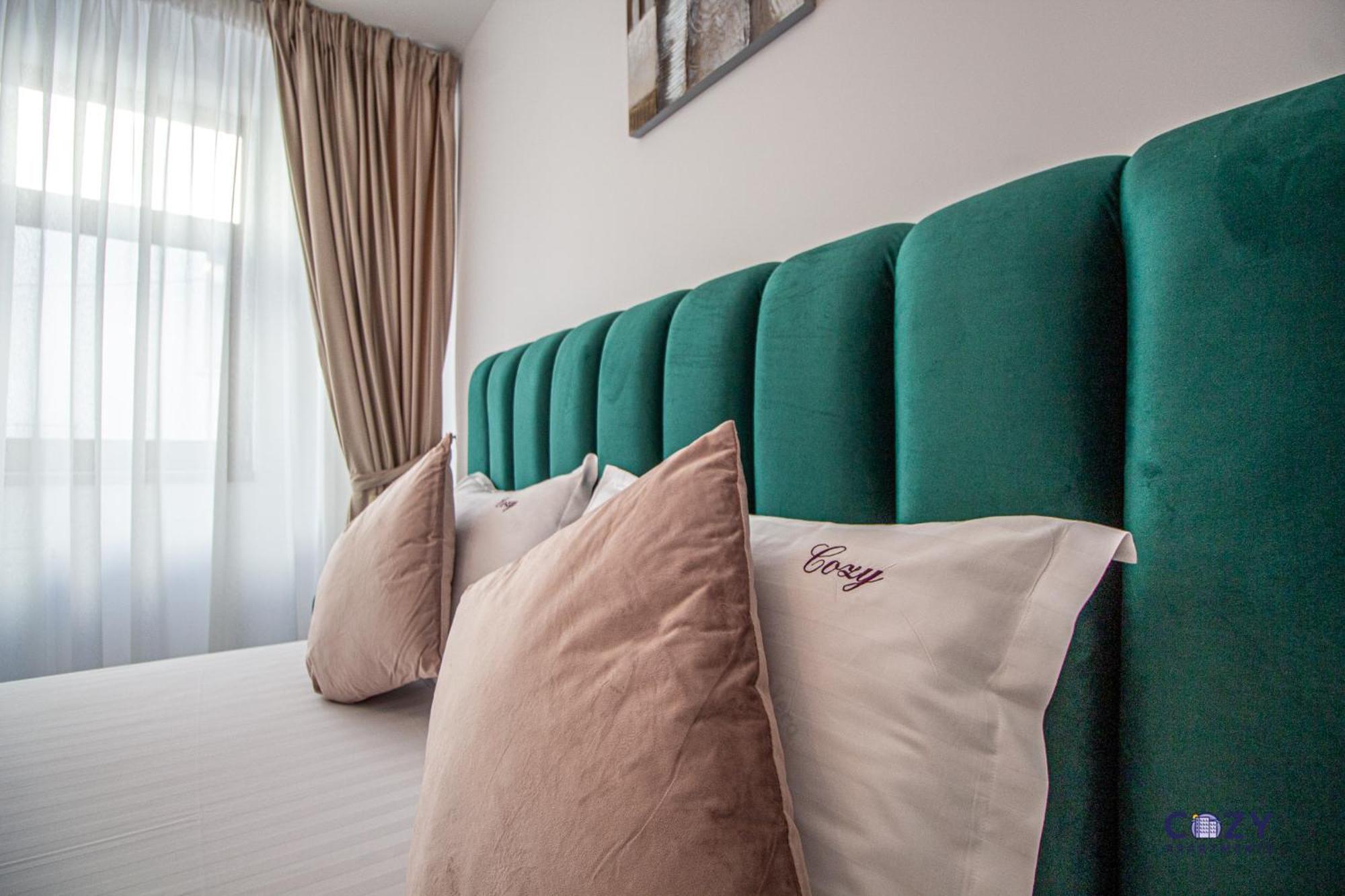 Cozy Brand New Boutique Aparthotel Braşov Buitenkant foto